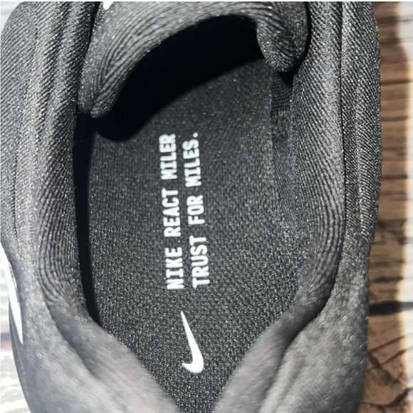 New Nike Men’s React Miller 3 White/White-Black Size 11 - Picture 6 of 7